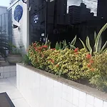 La Perla Hotel